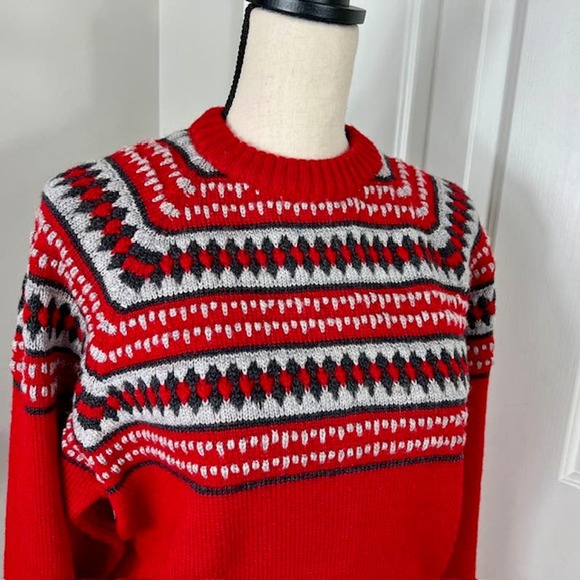 Vintage Parkhurst Pure Virgin Wool Red Sweater Made In Canada Woolen Clothing - Picture 3 of 9